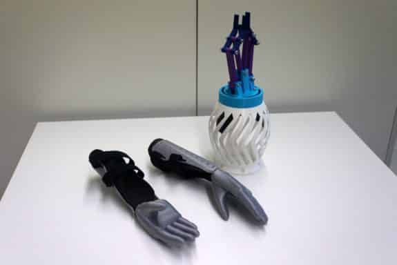 Prothesen von Karim Abbas (Foto_Ralf Schröder)