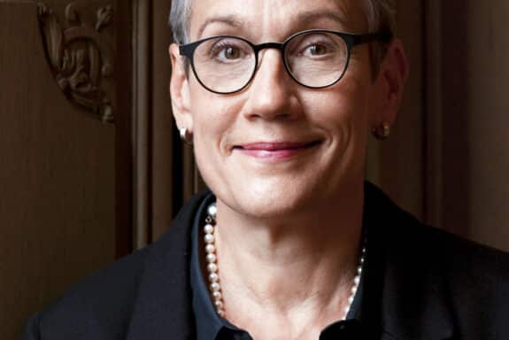 01_obin_sibylle_keupen_4526_official_portrait_1
