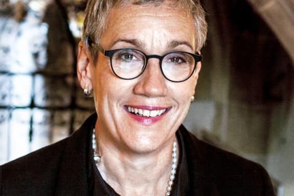 obin_sibylle_keupen_4607_official_portrait_jo_magrean