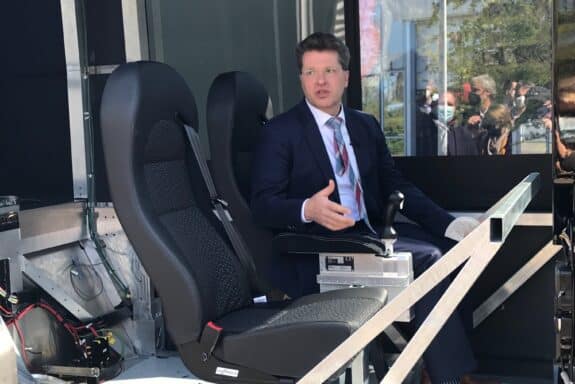 Eckstein im Cargo_Stadt Aachen