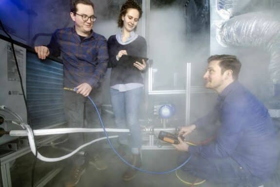 Vermessen von Waermepumpen am Hardware-in-the-Loop HiL-Pruefstand des Lehrstuhls fuer Gebaeude- und Raumklimatechnik der RWTH Aachen