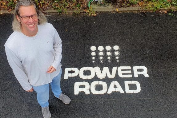 127_Power Road_KemperDirk