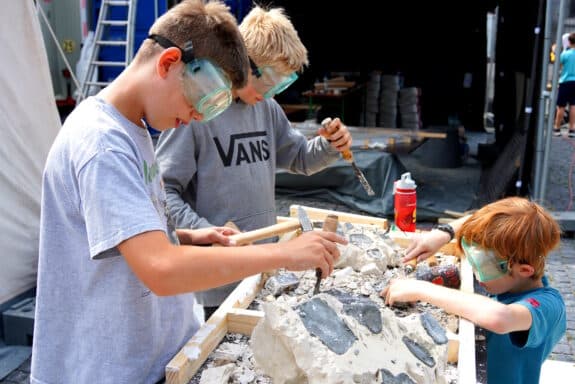 Kinder Werkstatt 4 AK